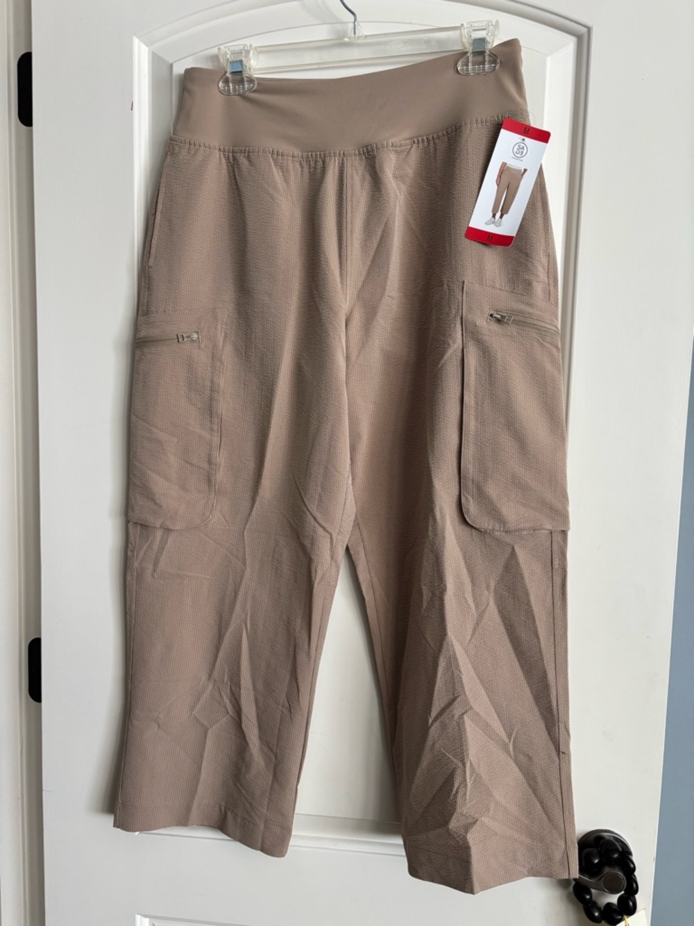 Cascade Collective Beige Pull-On Capri Pants
